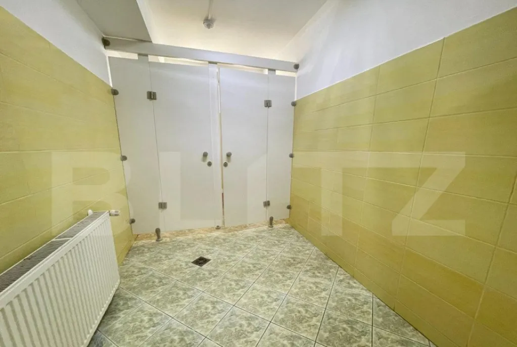 Afacere la cheie Pensiune cu restaurant la DN7 22 camere