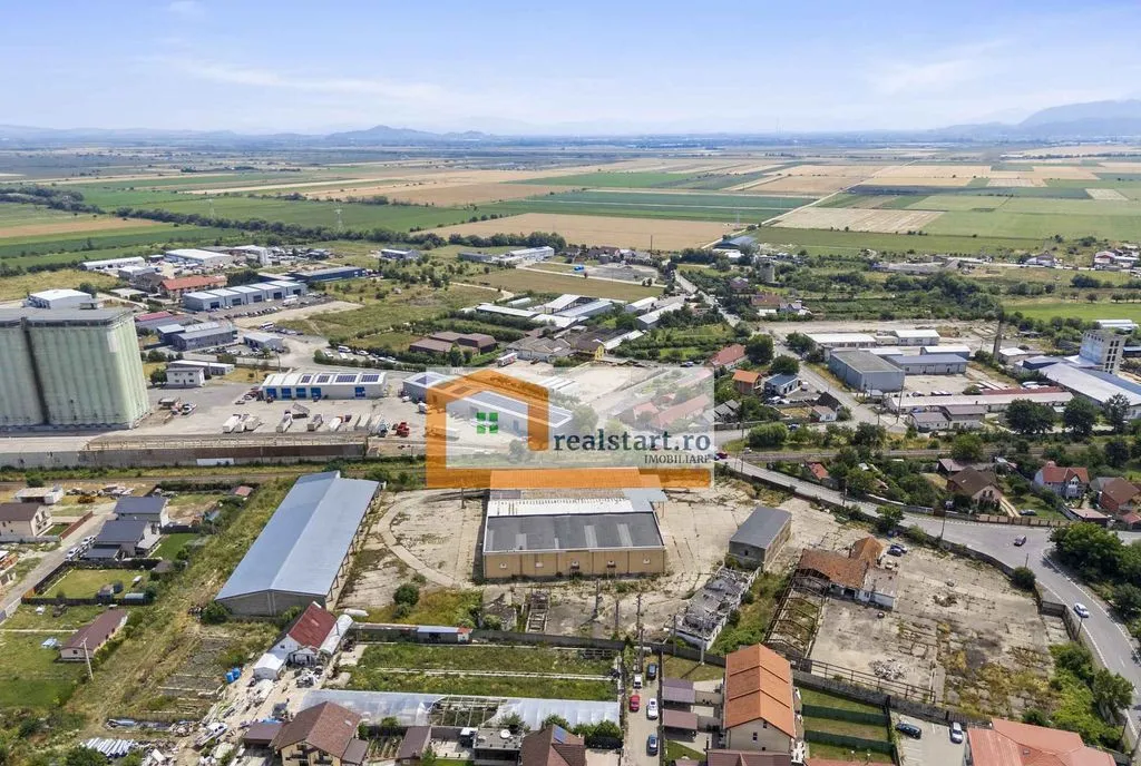 Codlea Depozite si teren 1 7Ha 5600mp cladiri D 155ml