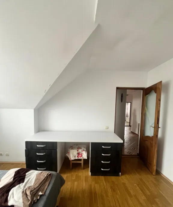 Apartament 4 camere decomandat Radauti