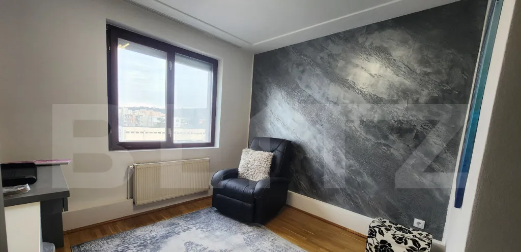 Apartament 4 camere 75 mp utili zona Tudor Shopping City