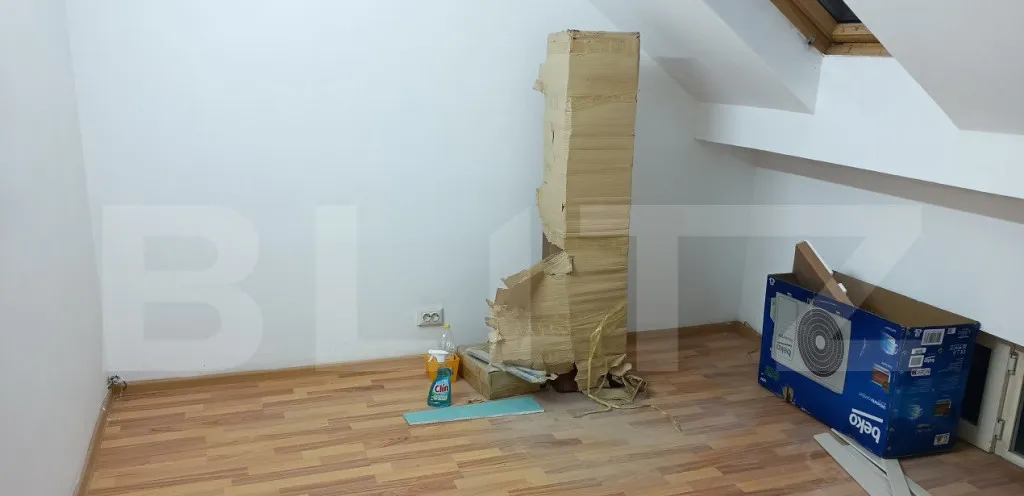 Spatiu de vanzare zona piata centru