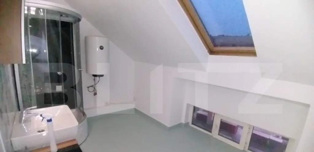 Spatiu de vanzare zona piata centru