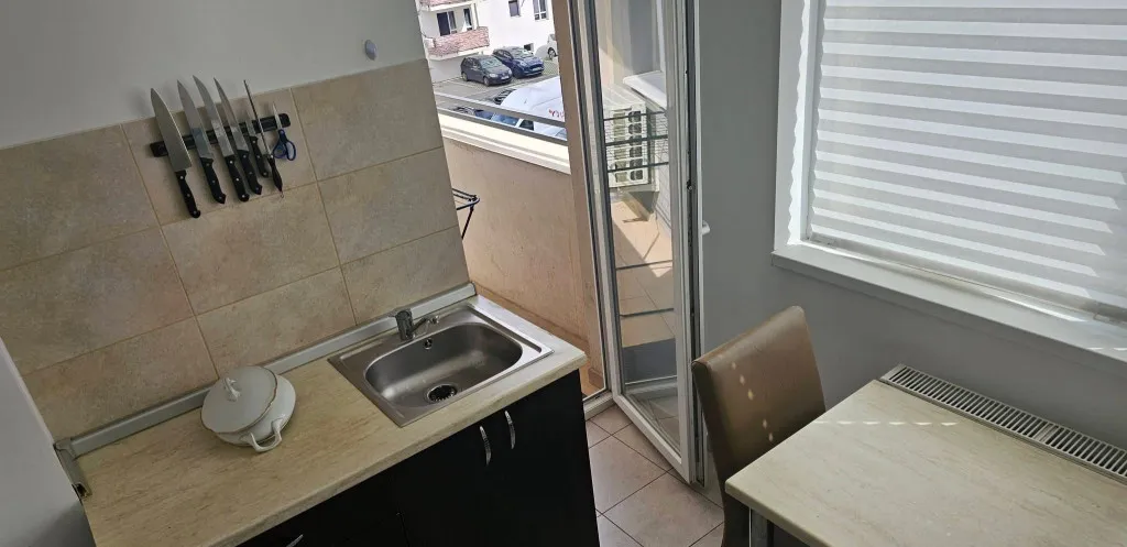 Metalurgiei viva binelui garsoniera dubla