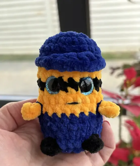 Minion crosetat manual