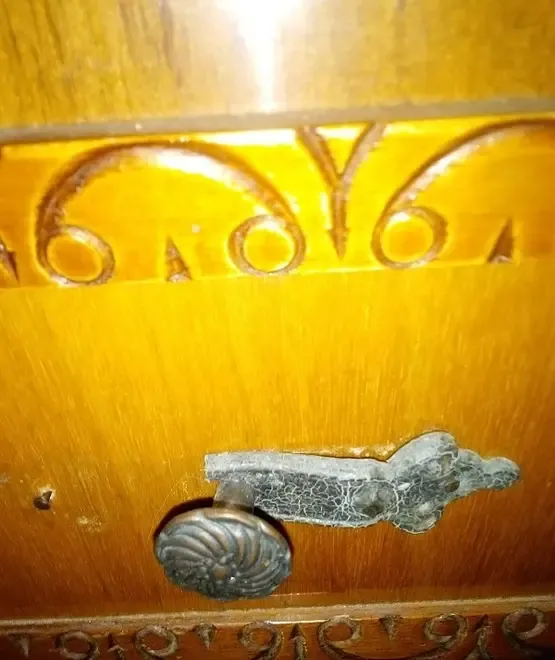 Cuier pentru hol cu oglinda sertare