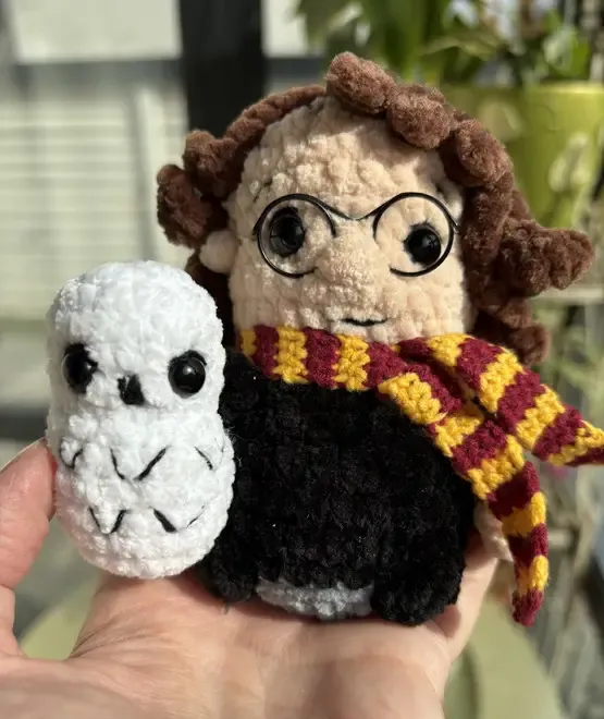 Harry Potter si bufnita crosetate manuale