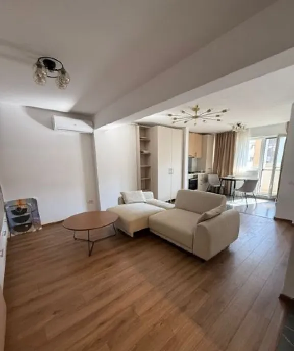 Berceni metrou studio etaj 4 dubla