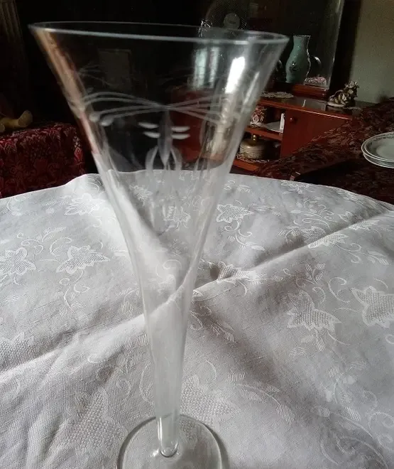 Set pahare sticla pentru sampanie