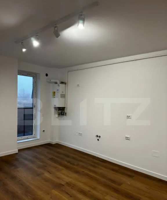 Garsoniera de vanzare 13 mp zona Take Ionescu Facultatea