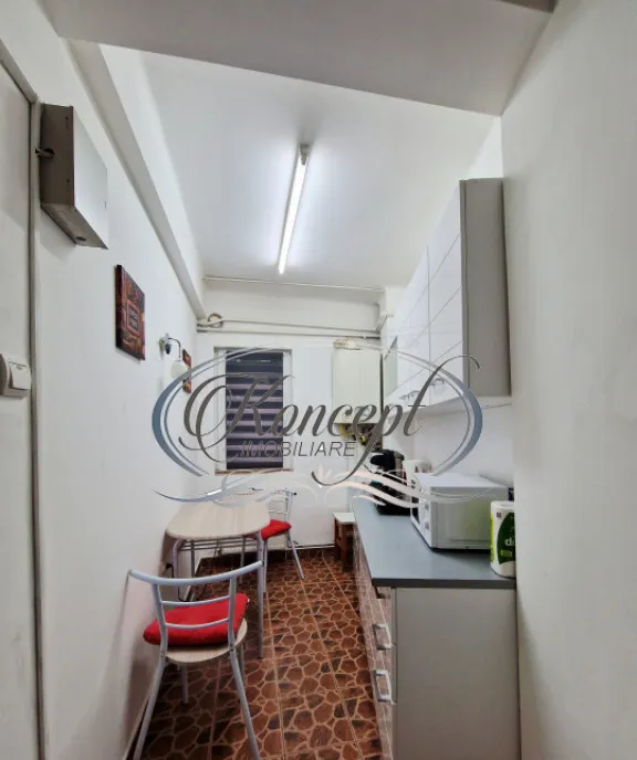 Apartament decomandat zona Facultatii de Litere