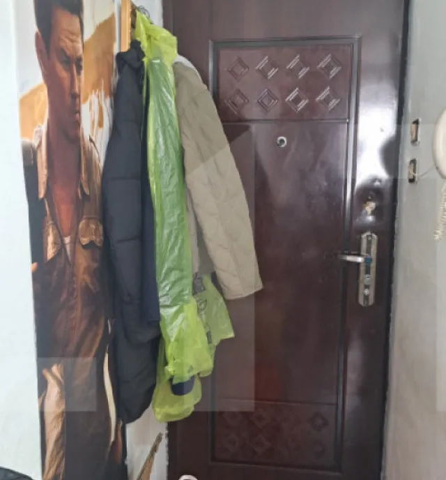 Garsoniera de vanzare 12 mp zona Dambovitei