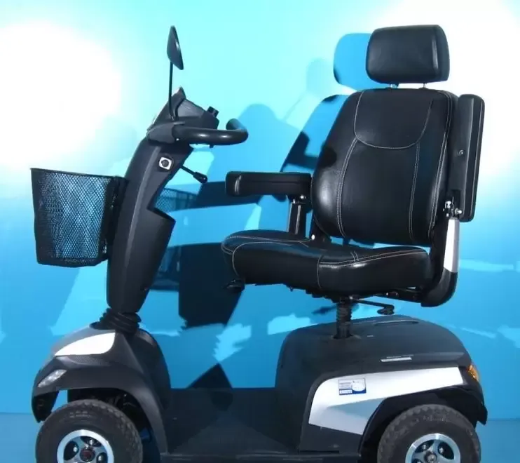 Scuter electric Invacare Orion Metro - 6 km/h