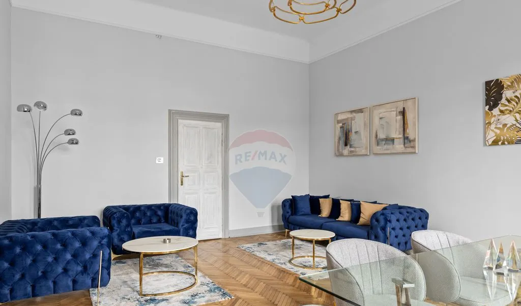 Apartament de lux in cladire patrimoniu ultracentral