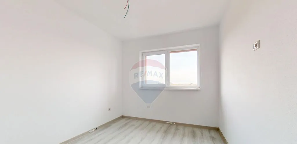 Studio generos 48 mp Compartimentare eficienta Subce