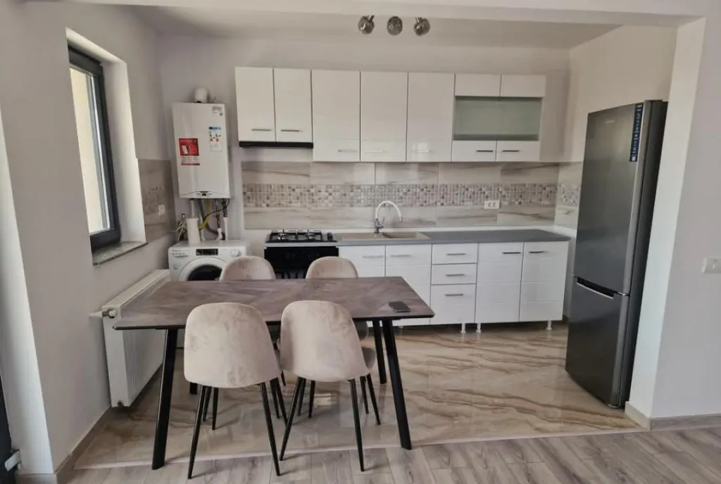 Domnesti Sos Alexandru Ioan Cuza casa pe parter 90mp te