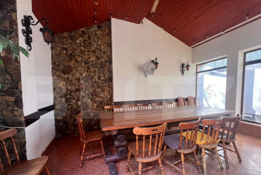 Restaurant 253 mp zona Rovine