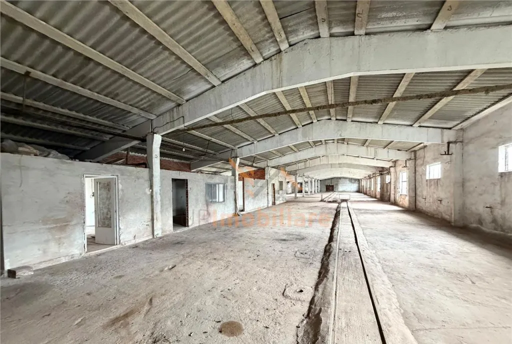 Hale industriale cladire birouri teren 7000 mp gheghie