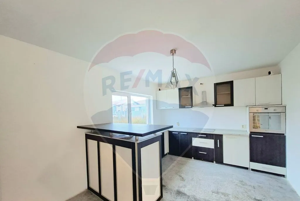 Investitie cu randament excelent Casa 3 dormitoare C