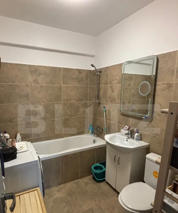 Apartament 1 camera 39 mp zona Teilor