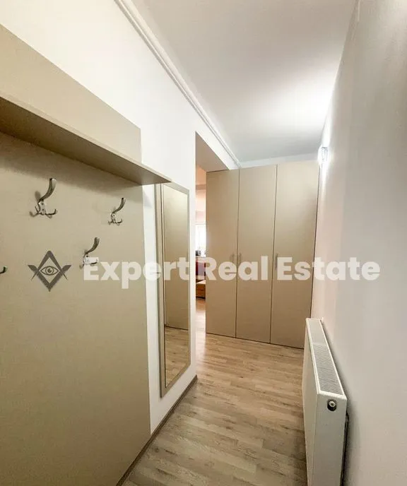 Apartament spatios 2 camere otopeni