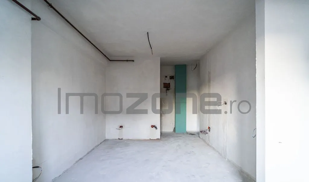 Ap 2 cam 42 mp etaj 1 Militari langa metrou pacii blo