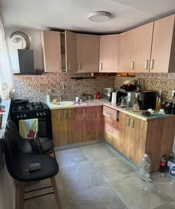 Apartament 2 camere renovat 47mp 2 minute Metrou Tinere