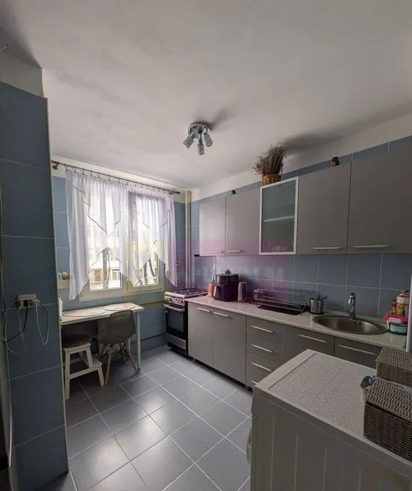 Apartament 2 camere sector 6 Romancierilor et 1/4 ren