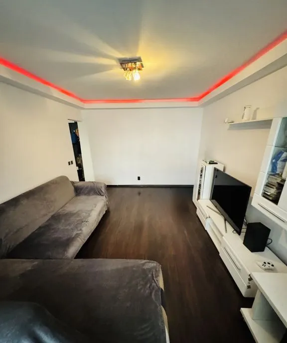 Apartament 3 camere decomandat far