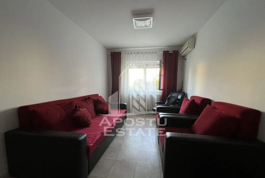 Apartament cu 4 camere 2 bai etaj intermediar zona Soa