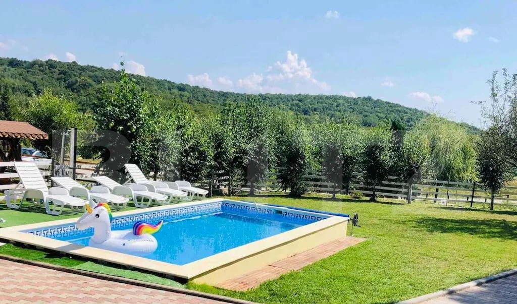 Proprietate unica in Feleacu-2 case individuale amplasate