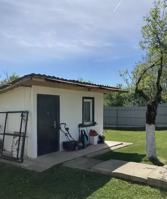 Vand casa P M Turcinesti Sat Horezu