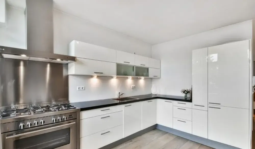 Mobila bucatarie MDF pe comanda - design premium