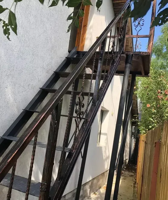 Fier forjat si wpc porti si garduri