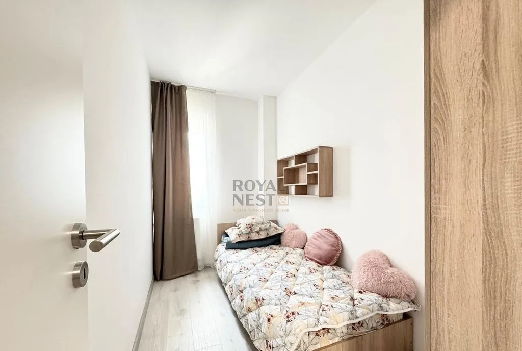 De inchiriat apartament de 2 camere si dressing in Avantg