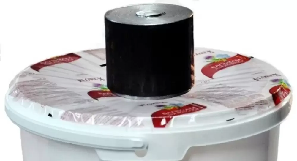 Sigilarea gaturilor galetilor cu folie