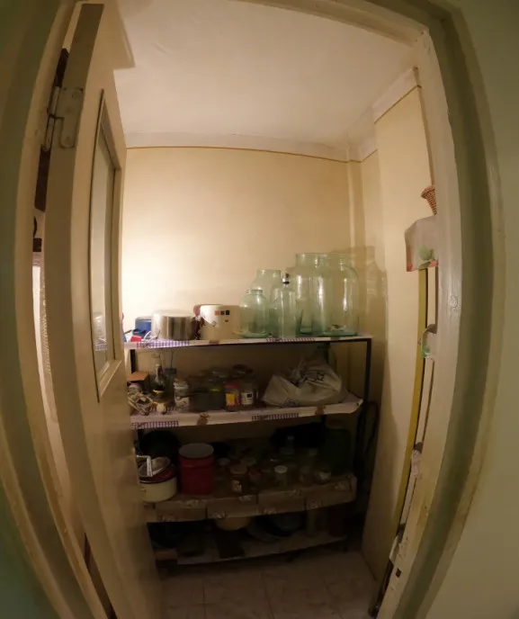 Apartament cu 3 camere la etajul 3/4 decomandat izolat termi