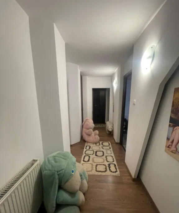 Apartament 4 camere decomandat parter 87 45 mp zona 1 Ma