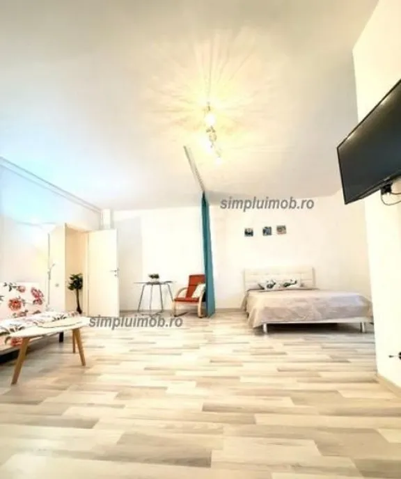 Nerva Traian studio 53mp cu balcon