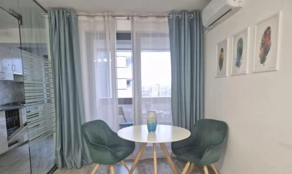 Aparatorii patriei metrou studio etaj 1