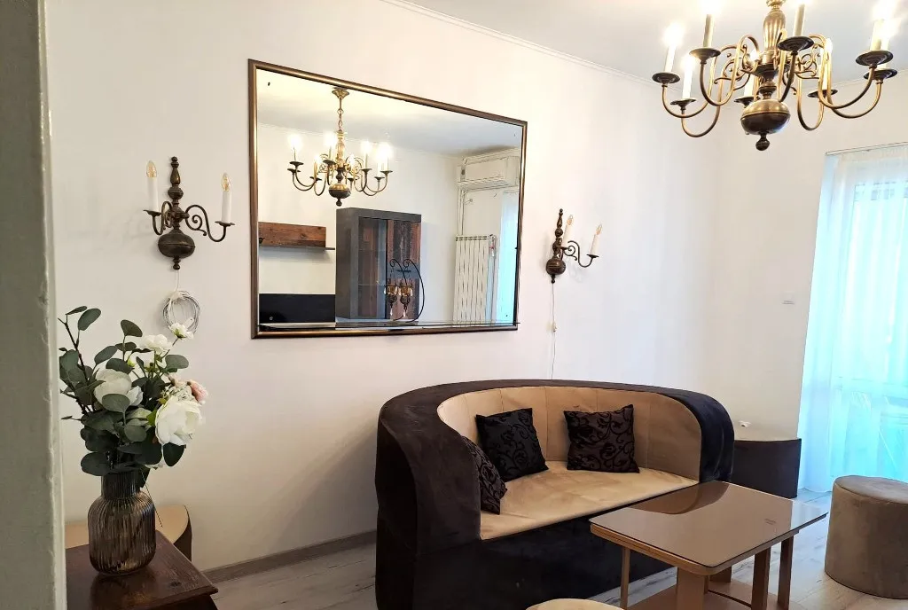 Apartament 2 camere dec Amzei zona Victoriei Romana