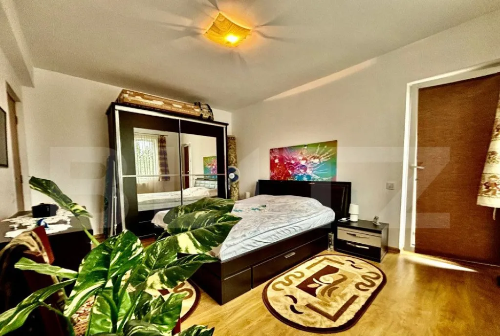 Apartament 2 camere 49mp etaj intermediar parcare zona E