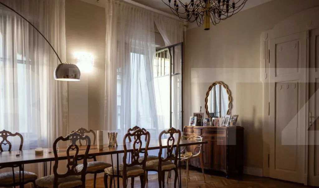 Apartament istoric deosebit in Palatul Agoston Galgon -