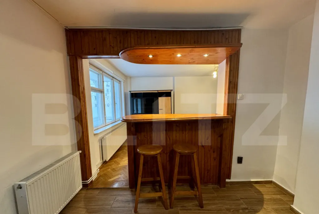 Apartament 3 camere 82 mp zona Semicentral