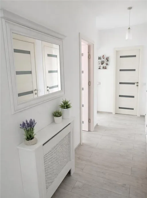 Apartament 3 camere elegant decomandat accesorizat Tudor