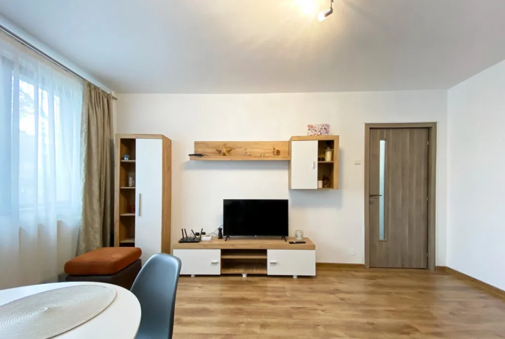 Berceni Apartament 2 camere 50mp etaj 3 9 loc parc