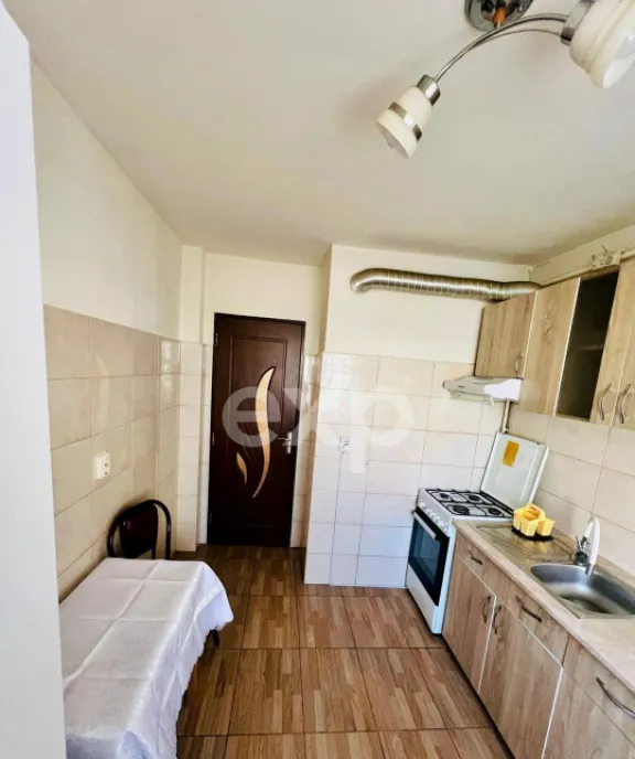 Apartament 3 cam de inchiriat -Brasov Astra Calea Bucure