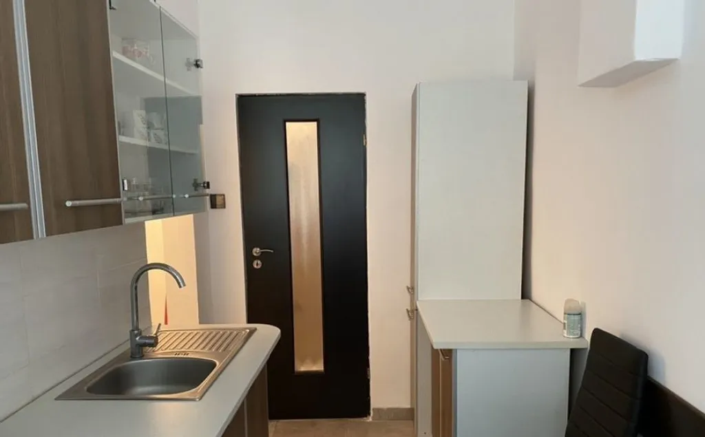 Inchiriez apartament 2 camere bulevardul Unirii