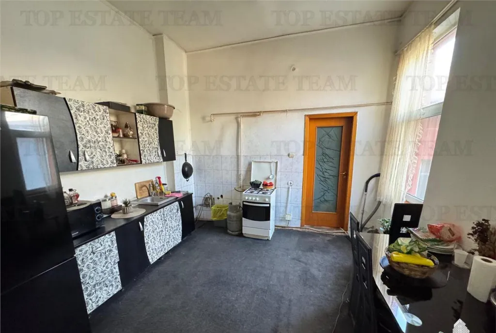 Apartament in vila de in zona Mosilor Armeneasca