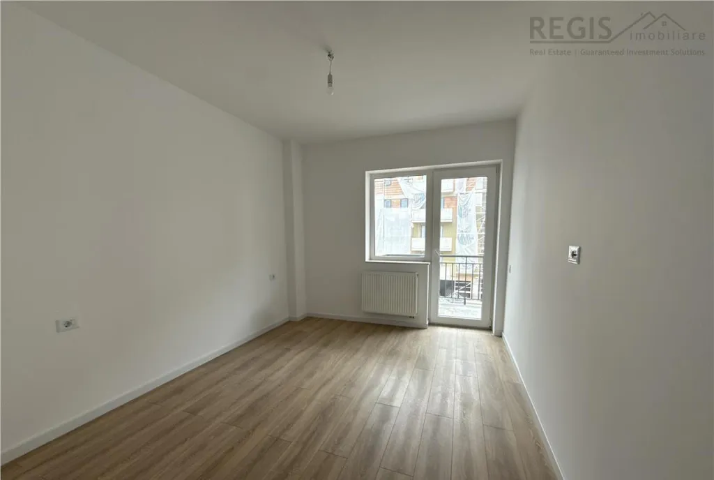 3 camere spatios Coresi