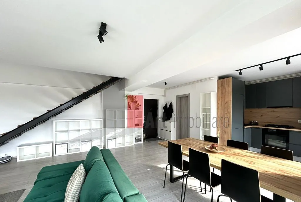 Apartament 3 camere tip Duplex zona Calea Calarasilor/M